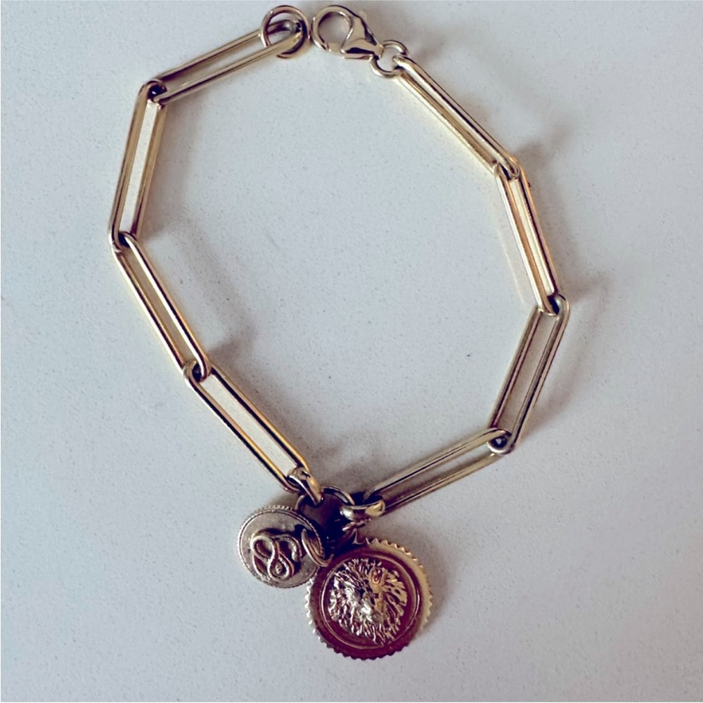 Foundrae medallion bracelet